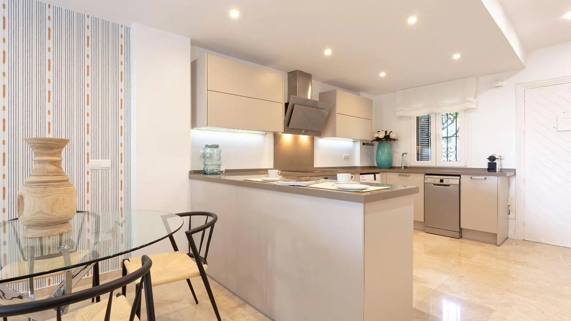 Holiday home Genteel Home Laguna Beach Estepona