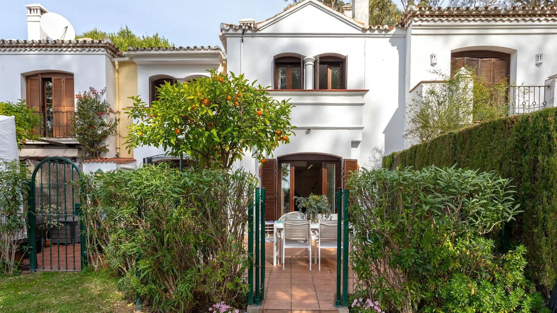 Holiday home Genteel Home Laguna Beach Estepona